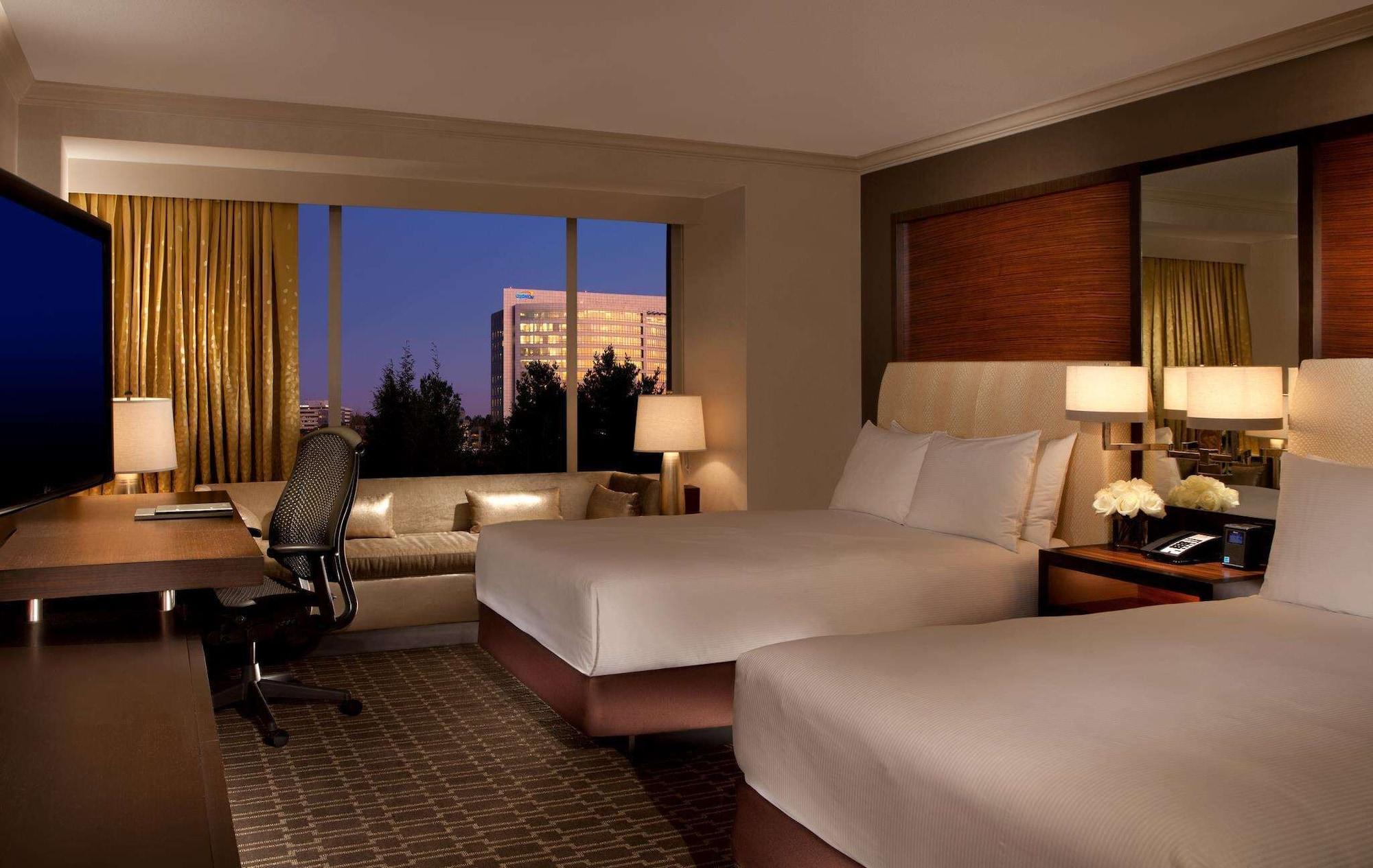 Hilton Mclean Tysons Corner Otel Dış mekan fotoğraf