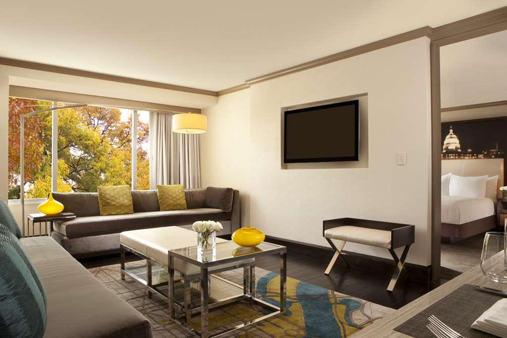 Hilton Mclean Tysons Corner Otel Oda fotoğraf